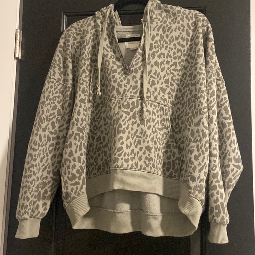 American Eagle quarter zip hoodie